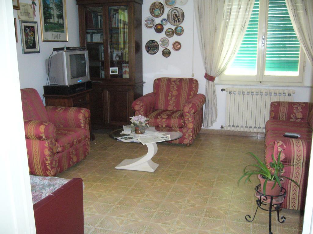 Albergo Villa Canapini Кианчано Терме Екстериор снимка