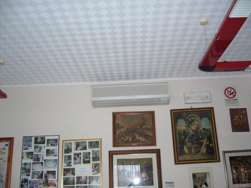 Albergo Villa Canapini Кианчано Терме Екстериор снимка