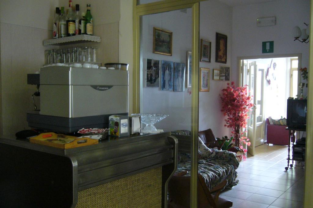 Albergo Villa Canapini Кианчано Терме Екстериор снимка