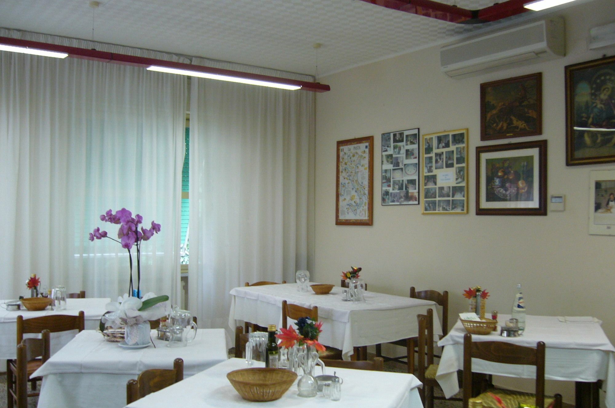Albergo Villa Canapini Кианчано Терме Екстериор снимка